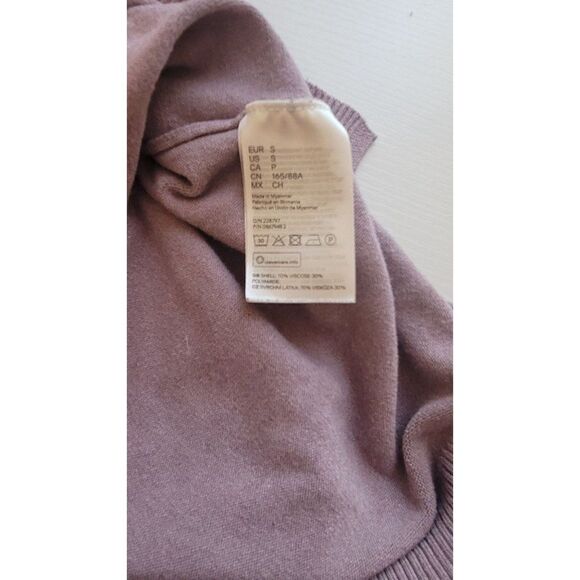 H&M Lightweight Sweater   - Picture 7 of 7